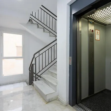 Apartment Holidays2malaga Carrera Capuchinos Free Parking Aircon Downtown Malaga